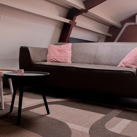 Schoonrewoerd B&B De Kalverschuur المظهر الخارجي الصورة